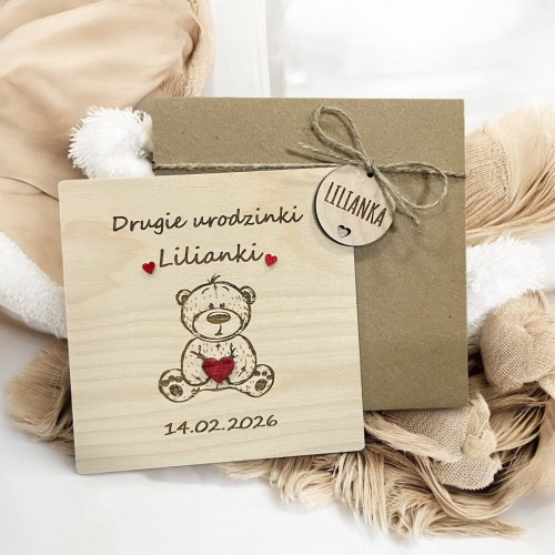 kartka-drewniana-personalizowana-urodziny-dla-dziecka-prezent.jpg